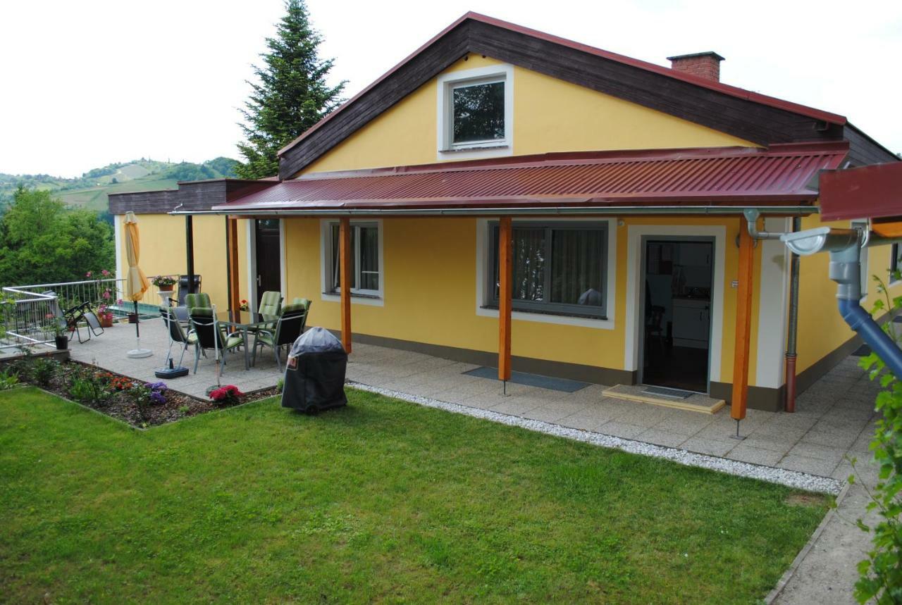 Haus Renarth - Michaela Pro Leilighet Kitzeck im Sausal Eksteriør bilde